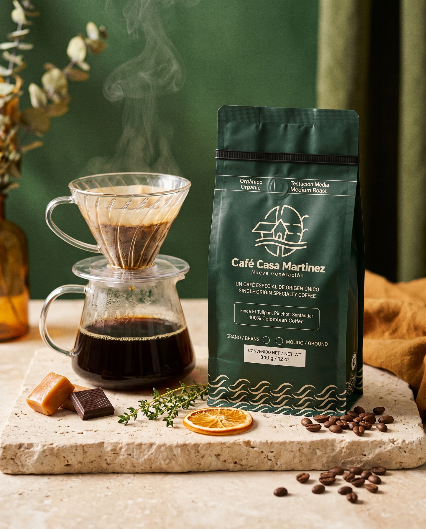 Casa Martínez Organic — bag beside a brewed cup with caramel and chocolate