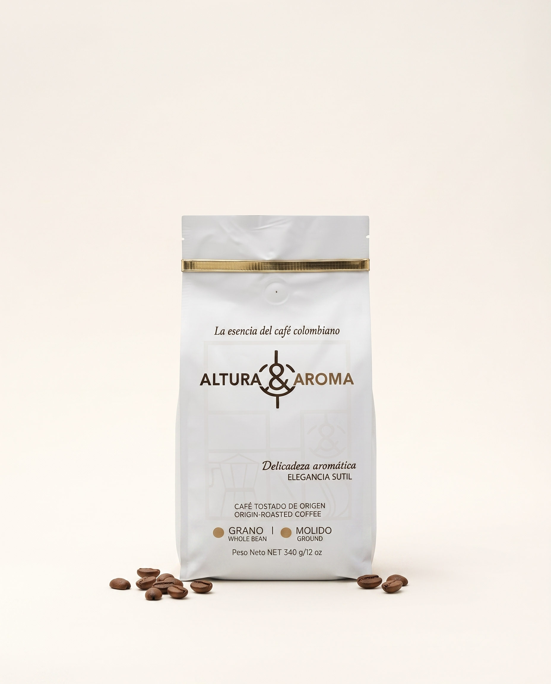 Altura y Aroma Geisha Washed — white and gold coffee bag, front